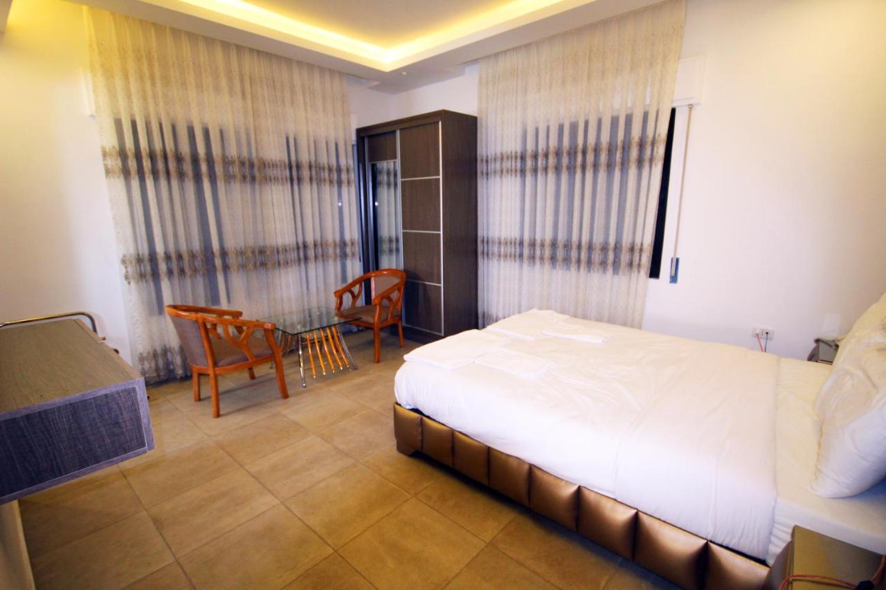 سما عمان للشقق الفندقية Sama Amman Hotel Apartments Dış mekan fotoğraf