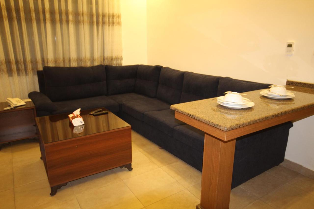سما عمان للشقق الفندقية Sama Amman Hotel Apartments Dış mekan fotoğraf
